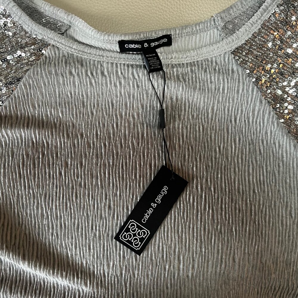 Cable & Gauge Festive top